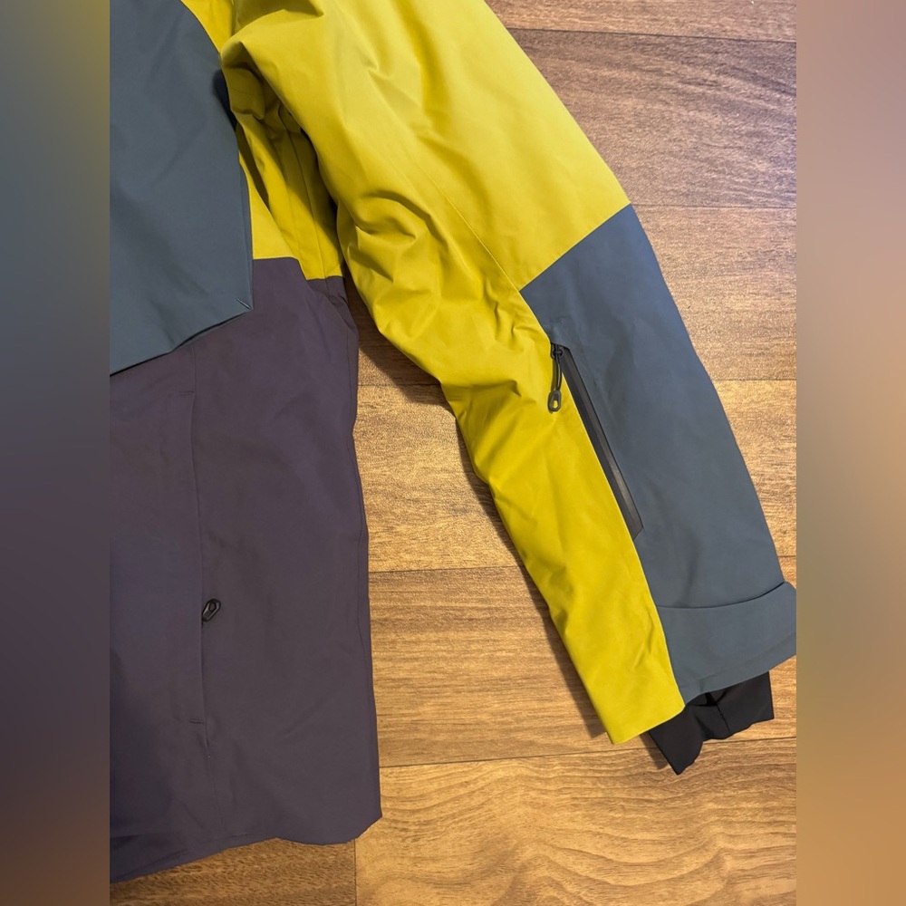 EUC Scott Sport Vertic Ripstop 3L Shell Ski Jacket - Picture 6 of 14